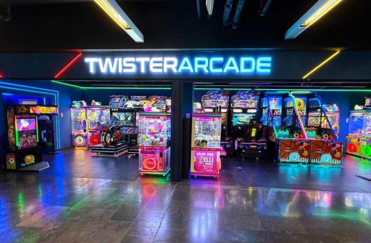 Twister Arcade